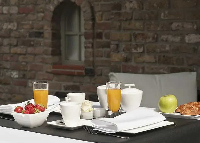 Colombe Blanche Bed and breakfast 4*